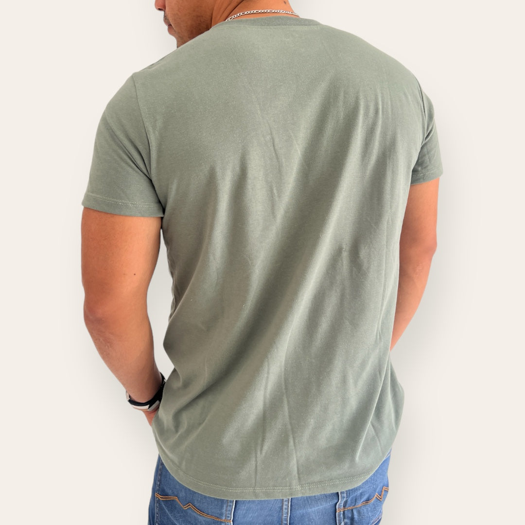 Playera Corte Regular de Manga Corta para Hombre 160 GSM