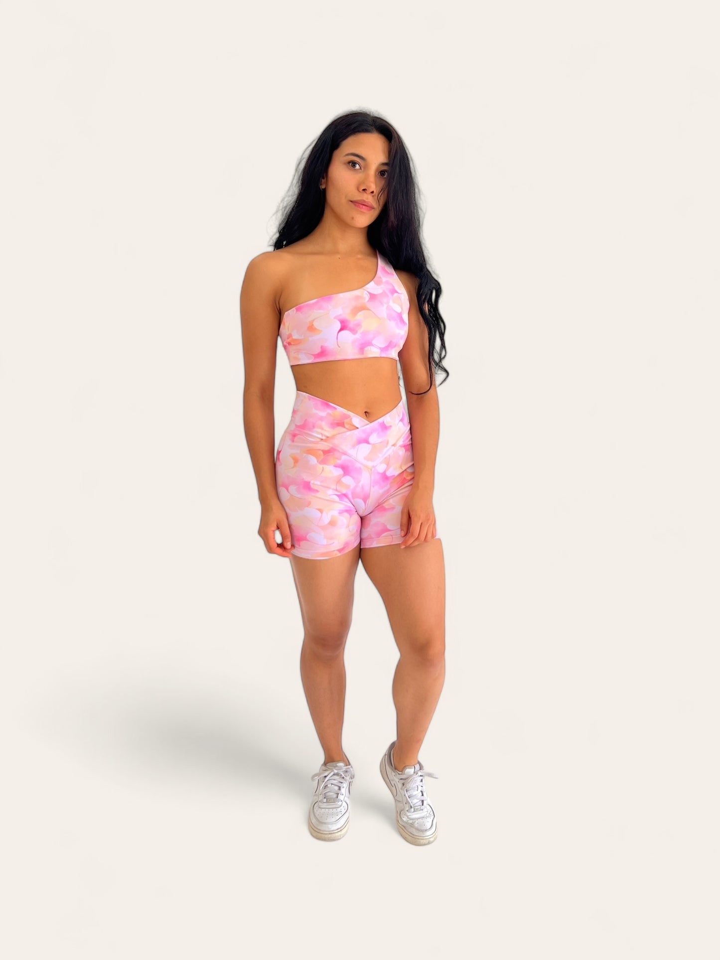 Top Deportivo Modelo Ari de Licra Kiwilimón