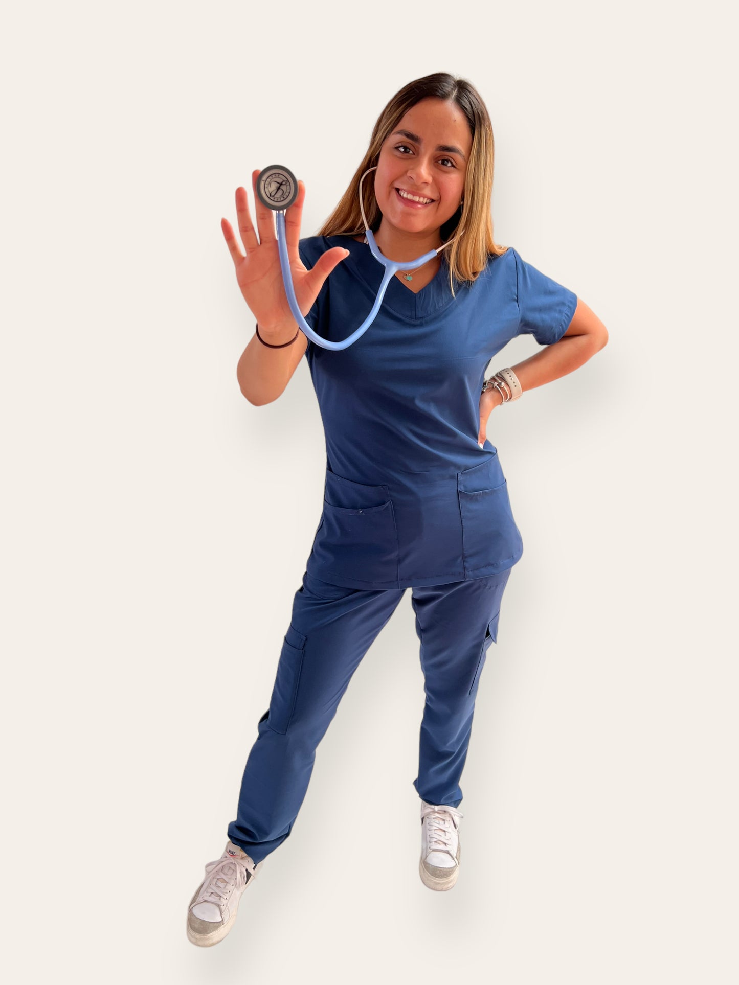 Uniforme Médico Filipina y Pantalón para Mujer - Scrubs